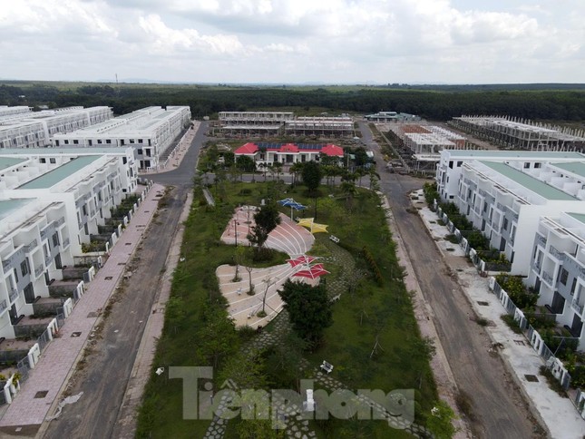 Cận cảnh dự án 'xây chui' 500 căn biệt thự ở tỉnh Đồng Nai - Ảnh 11.