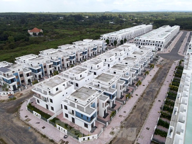 Cận cảnh dự án 'xây chui' 500 căn biệt thự ở tỉnh Đồng Nai - Ảnh 13.