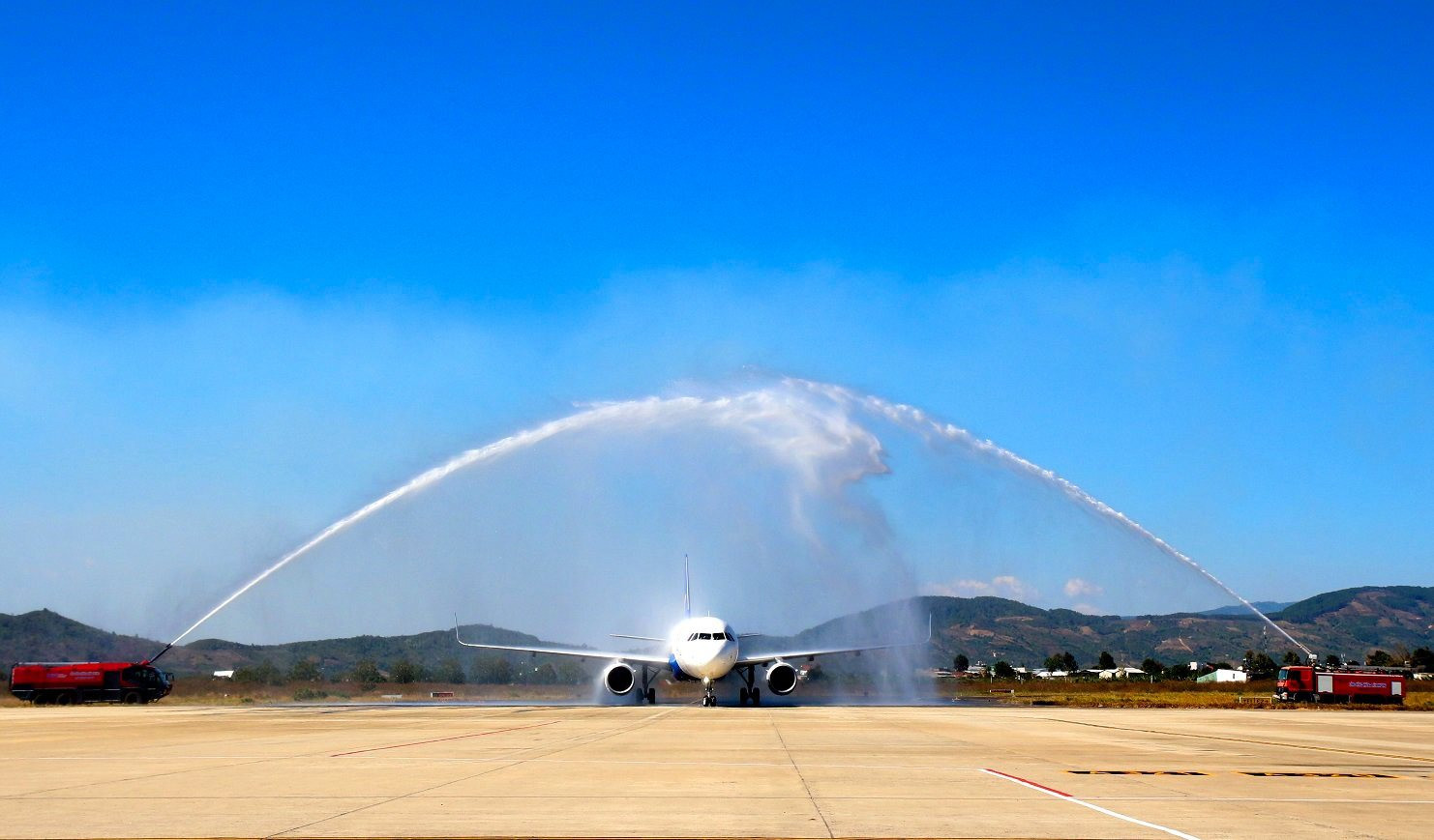 Vietravel Airlines mở đường bay quốc tế đầu tiên đến Bangkok sau gần 2 năm hoạt động - Ảnh 1.