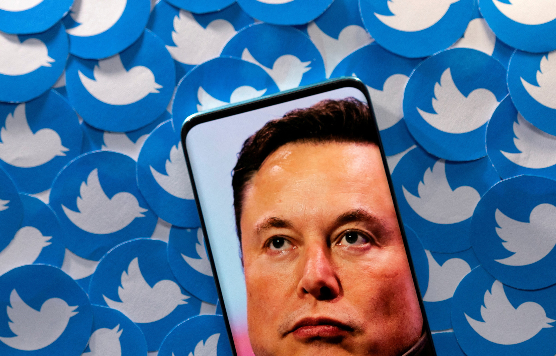 Elon Musk tuyên bố 'cấm cửa' Facebook, Instagram trên Twitter - Ảnh 2.