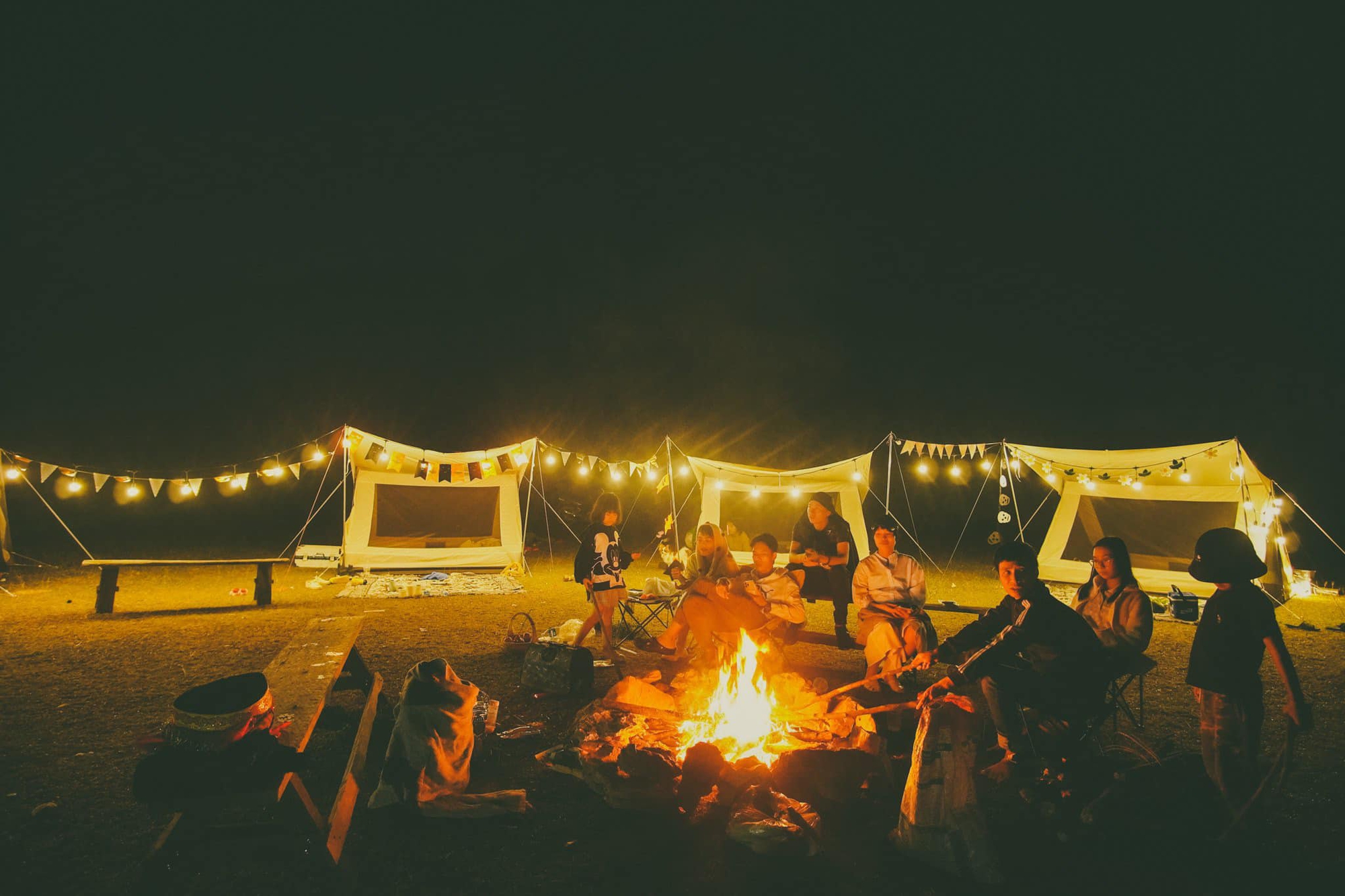 Trải nghiệm cắm trại qua đêm tại thảo nguyên đẹp như tranh ở Lạng Sơn - Ảnh 8.