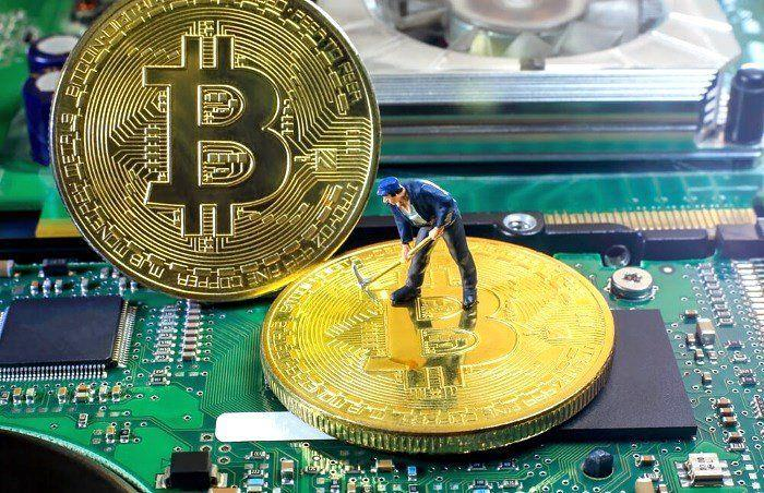 Một trong những công ty khai thác Bitcoin lớn nhất nước Mỹ nộp đơn xin phá sản nhưng vẫn tiếp tục 'đào coin' - Ảnh 1.