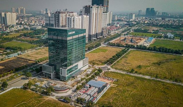 Samsung khánh thành trung tâm R&D lớn nhất Đông Nam Á tại Hà Nội, thấy gì về xu hướng đầu tư FDI vào Việt Nam hiện nay? - Ảnh 1.