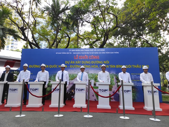 Khởi công dự án giao thông gần 5.000 tỷ đồng 'cứu' sân bay Tân Sơn Nhất - Ảnh 2.