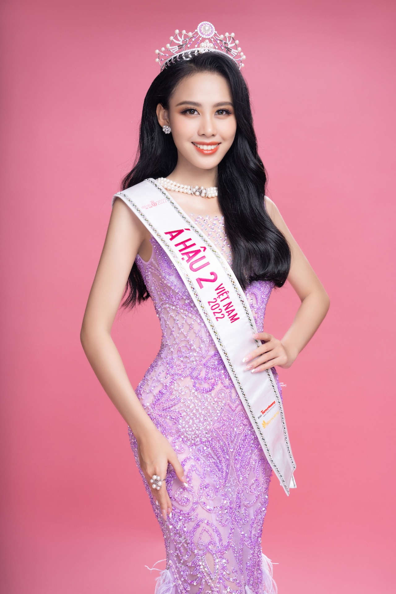 Hoa hậu Huỳnh Thị Thanh Thủy có gương mặt cân đối hiếm có - Ảnh 9.