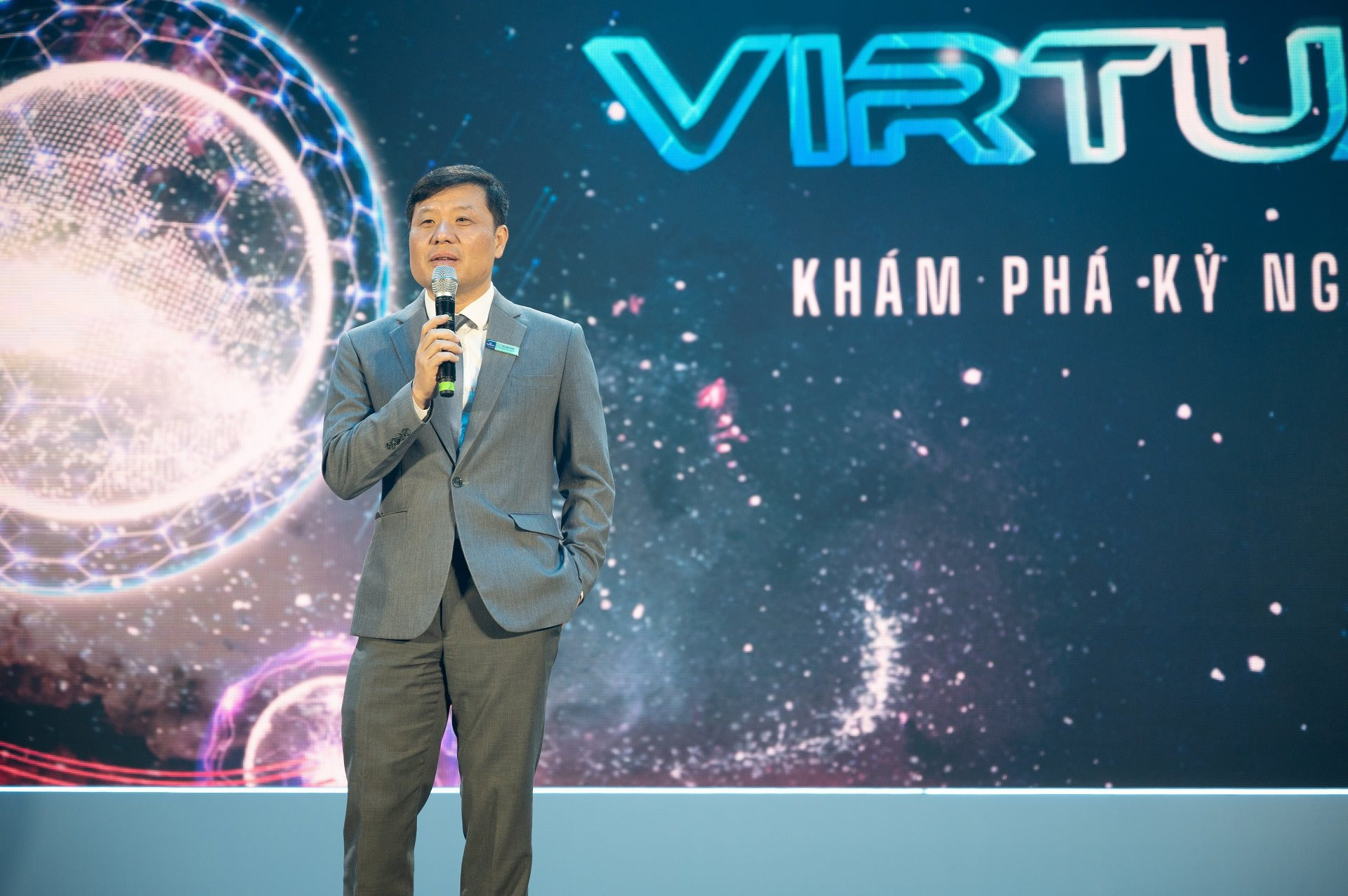 Vingroup ra mắt Vinbase, thúc đẩy chuyển đổi số của doanh nghiệp Việt bằng AI, Big Data - Ảnh 2.