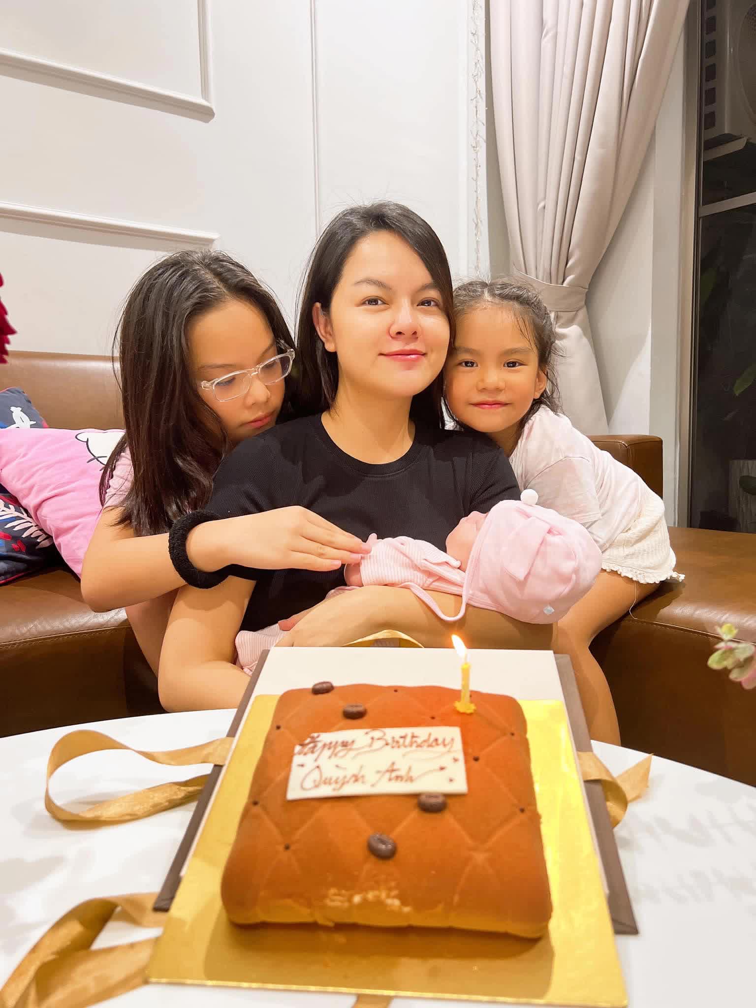 Phạm Quỳnh Anh ở tuổi 38: Sự nghiệp thăng hoa, mẹ bỉm hạnh phúc bên 3 ái nữ - Ảnh 16.