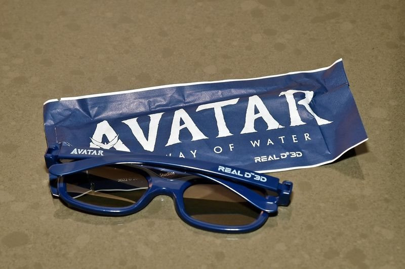 Mặc chê bai, 'Avatar: The Way of Water' vẫn cán mốc 1 tỷ USD doanh thu phòng vé - Ảnh 2.