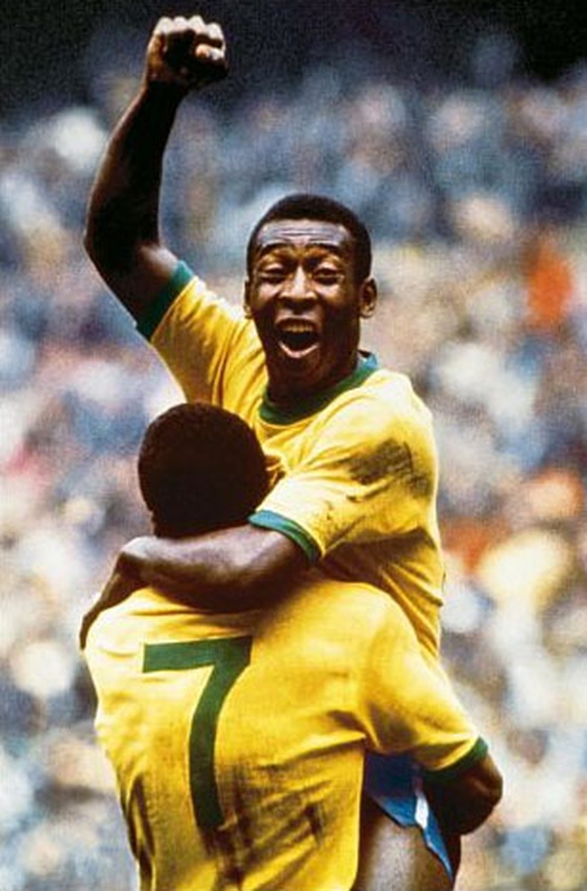 Cuộc đời thăng trầm của Vua bóng đá Pelé - Ảnh 2.