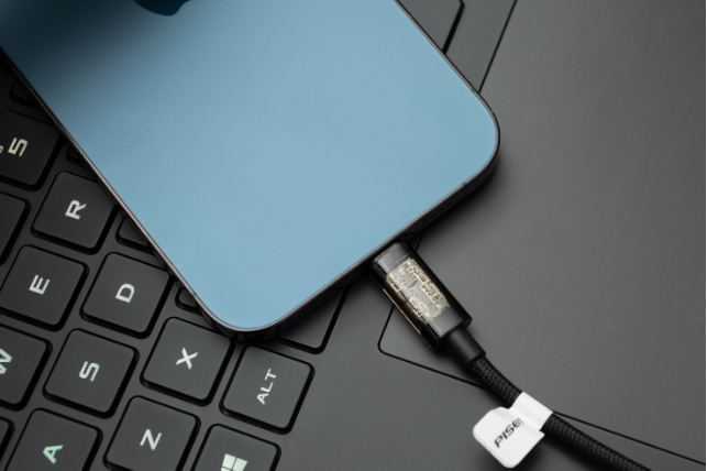 Cáp sạc PISEN QUICK Ice Crystal PD Explorer: Mang công nghệ hiện đại nhất của Pisen - Ảnh 2. Cáp sạc PISEN QUICK Ice Crystal PD Explorer: Mang công nghệ hiện đại nhất của Pisen - Ảnh 2.