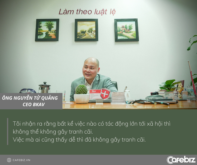 Ông Nguyễn Tử Quảng tự giải thích lý do bị ném đá: Ít nhất, có dấu hiệu bị ném đá thì đó mới là việc lớn! - Ảnh 2. Ông Nguyễn Tử Quảng tự giải thích lý do bị ném đá: Ít nhất, có dấu hiệu bị ném đá thì đó mới là việc lớn! - Ảnh 2.