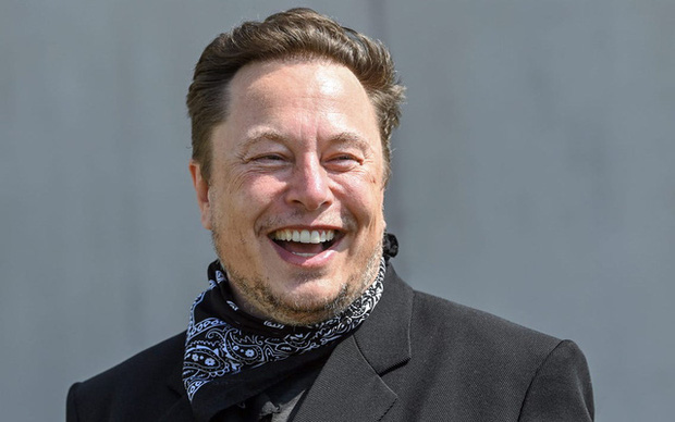 Cả thế giới đang chạy theo làm một thứ mà Elon Musk từng bị chửi là ‘ngốc nghếch’ và ‘lừa đảo’ - Ảnh 1.