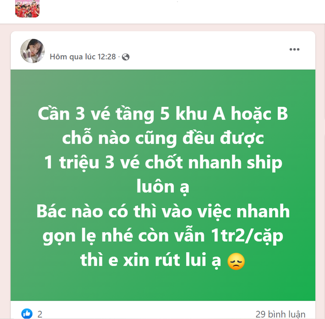 Phe vé khóc ròng vì giá vé xem trận Việt Nam - Trung Quốc giảm hết cỡ vẫn không có người mua - Ảnh 1.