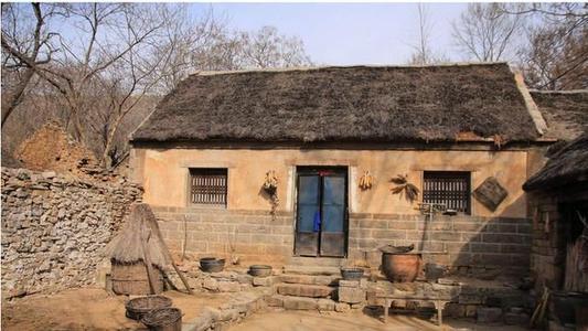 Người xưa có 1 điều đặc biệt kiêng kỵ khi xây móng: Tính mạng cả gia đình đặt cả ở đây - Ảnh 2. Người xưa có 1 điều đặc biệt kiêng kỵ khi xây móng: Tính mạng cả gia đình đặt cả ở đây - Ảnh 2.