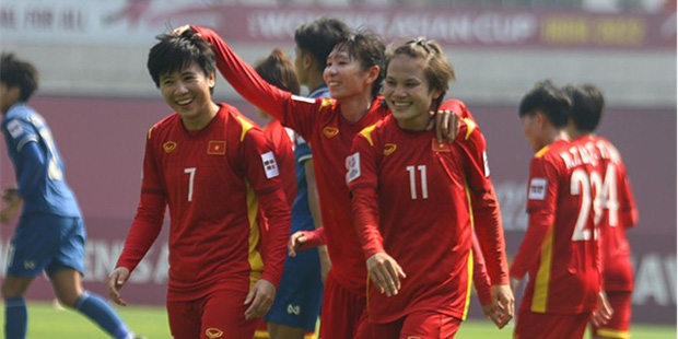  Trường đại học tuyển thẳng cầu thủ nữ Việt Nam, trao 9 suất học bổng trị giá 3,2 tỷ đồng! - Ảnh 3.