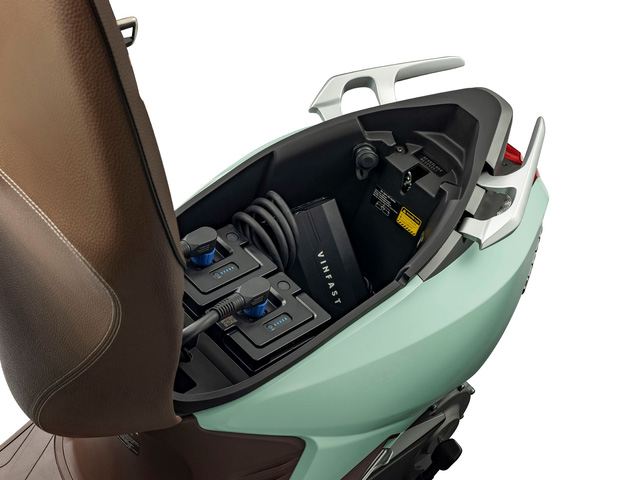  VinFast ra mắt xe máy điện Vento: Không cần ổ khoá, tốc độ 80 km/h, giá 56 triệu chưa gồm pin  - Ảnh 6.