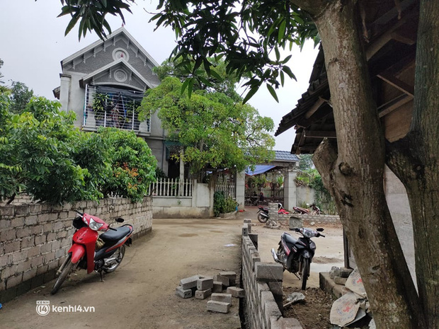 Người thân và hàng xóm tiết lộ về nghi phạm nổ súng, sát hại vợ chồng ở Thái Nguyên - Ảnh 1.