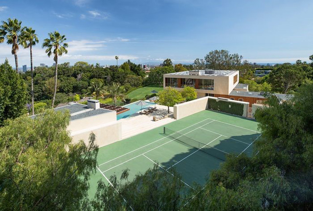 Những “ông hoàng” tiền điện tử - “con cưng” mới của ngành bất động sản - Ảnh 1. Những “ông hoàng” tiền điện tử - “con cưng” mới của ngành bất động sản - Ảnh 1.