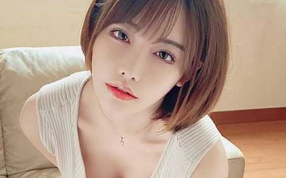 Chuyện nghề JAV: Eimi Fukada tiết lộ loại nước 'thần thánh' mà bất kỳ nữ diễn viên nào cũng phải dùng khi đóng phim Chuyện nghề JAV: Eimi Fukada tiết lộ loại nước 'thần thánh' mà bất kỳ nữ diễn viên nào cũng phải dùng khi đóng phim