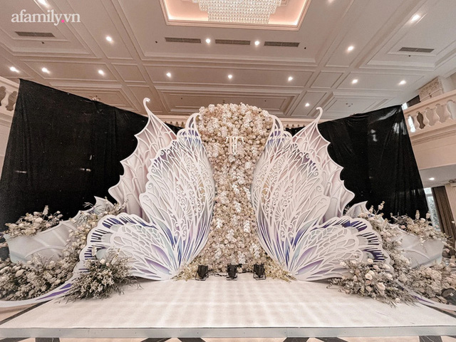  Xuất hiện đám cưới tiền tỷ của đại gia Ninh Bình: 100 ngàn bông hoa nhập khẩu từ Anh, thân thế cô dâu không phải dạng vừa đâu  - Ảnh 13.