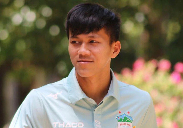 Trần Bảo Toàn - cầu thủ ghi bàn giúp U23 Việt Nam vượt lên dẫn trước Thái Lan là ai? - Ảnh 4.