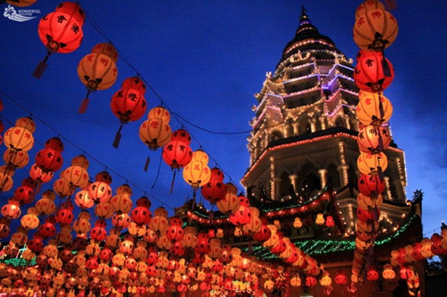Phong tục đón năm mới ở 5 quốc gia cùng ăn Tết Âm lịch với Việt Nam - Ảnh 6.