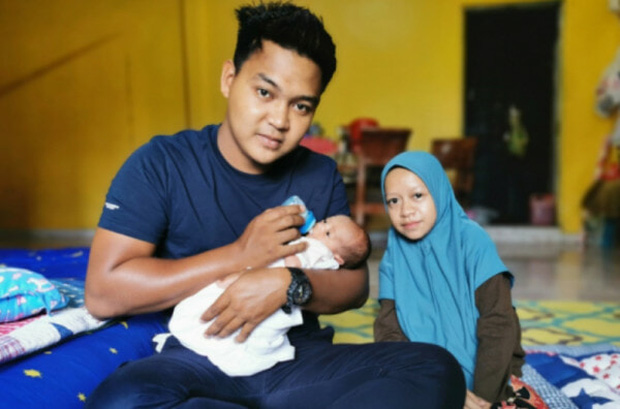 Chàng trai bị dị nghị vì lấy vợ nhỏ như trẻ 7 tuổi, tưởng không thể mang bầu nhưng diện mạo con trai đầu lòng khiến ai cũng trầm trồ - Ảnh 3. Chàng trai bị dị nghị vì lấy vợ nhỏ như trẻ 7 tuổi, tưởng không thể mang bầu nhưng diện mạo con trai đầu lòng khiến ai cũng trầm trồ - Ảnh 3.