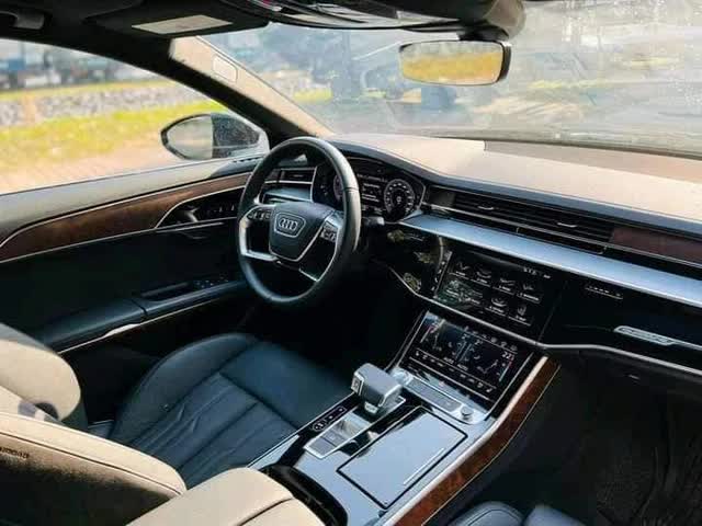  Mới chạy 1.200km, đại gia quyết định chia tay Audi A8 L với giá 6 tỷ đồng  - Ảnh 3.