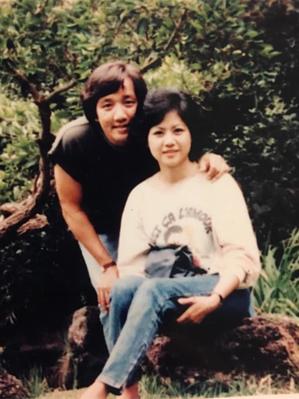  Chuyện tình của Elvis Phương và Phan Lệ Hoa: 42 năm bên nhau, đi ngủ vẫn nắm chặt tay - Ảnh 1.