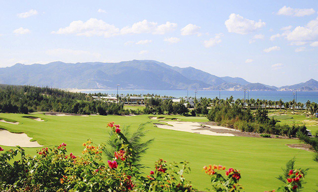 Khám phá những Sân Golf đẹp như mơ của các đại gia Việt - Ảnh 10.