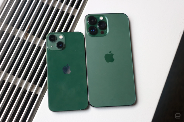  iPhone 13 series màu xanh lục hút khách Việt, iPhone SE 3 2022 không phải dạng vừa  - Ảnh 2.