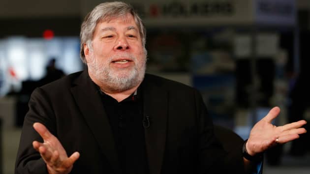 Đồng sáng lập Apple Steve Wozniak: Đầu tư cần có hoài nghi, không thích tiền điện tử, chỉ thích những thứ ổn định. - Ảnh 1.
