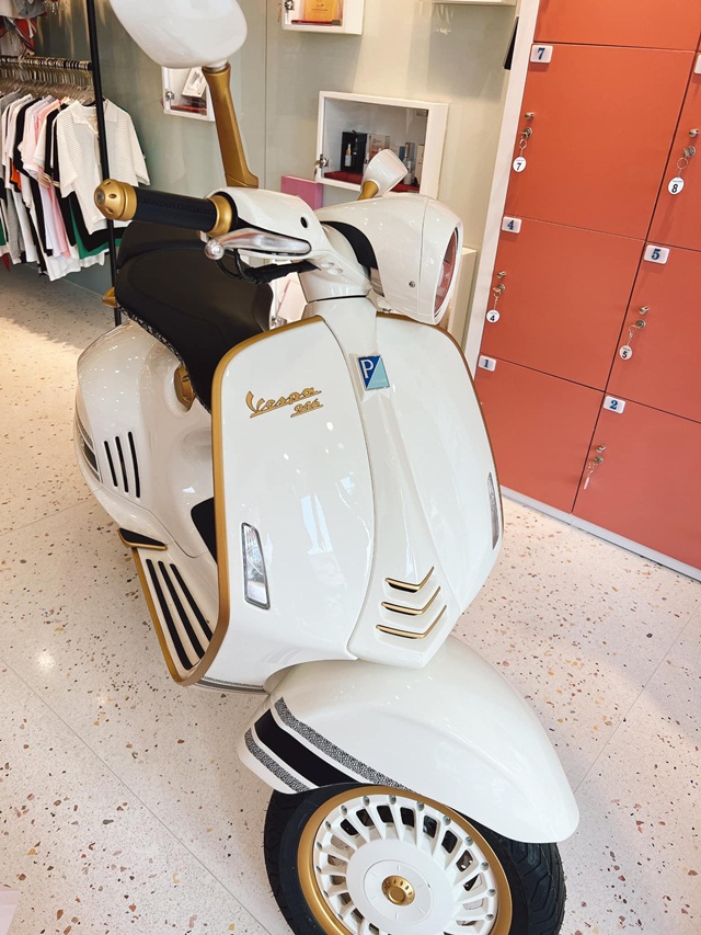 Owner of Vespa Christian Dior in Saigon: The car has not been rolled, someone paid 1.3 billion VND but did not sell it - Photo 4.