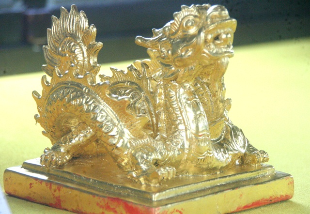 Báu vật không có cái thứ 2 ở Việt Nam, nặng ngang 220 lượng vàng, chuyên gia khen hết lời - Ảnh 3.