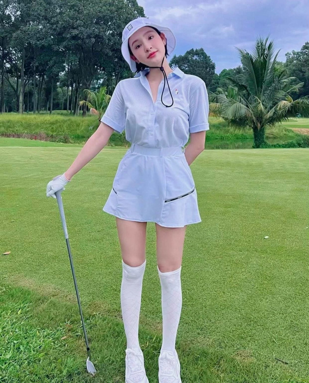 Fullset áo dài tay golf nữ SSV8977-váy golf SSV8963 hàng chính hãng