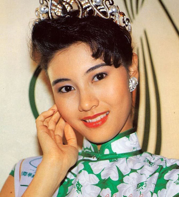 Hoa hậu trơ trẽn giật chồng đại gia 2 lần, ai dè đám cưới 300 tỷ đổi lại 8 gia quy tài phiệt và cú twist chẳng ai ngờ - Ảnh 2. Hoa hậu trơ trẽn giật chồng đại gia 2 lần, ai dè đám cưới 300 tỷ đổi lại 8 gia quy tài phiệt và cú twist chẳng ai ngờ - Ảnh 2.