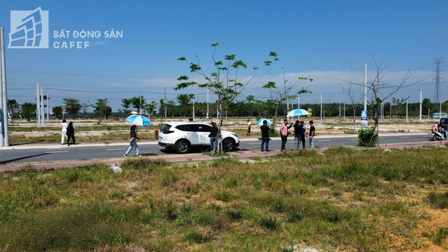 At the beginning of the year, the land of Bau Bang (Binh Duong) was 