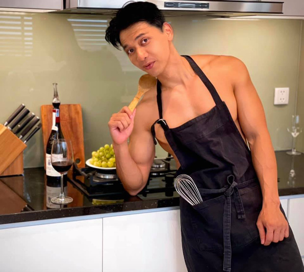 Continuously showing off his burning body on social media, ACB President Tran Hung Huy deserves to be a master of martial arts and martial arts! - Photo 6. Continuously showing off his burning body on social media, ACB President Tran Hung Huy deserves to be a master of martial arts and martial arts! - Photo 6.