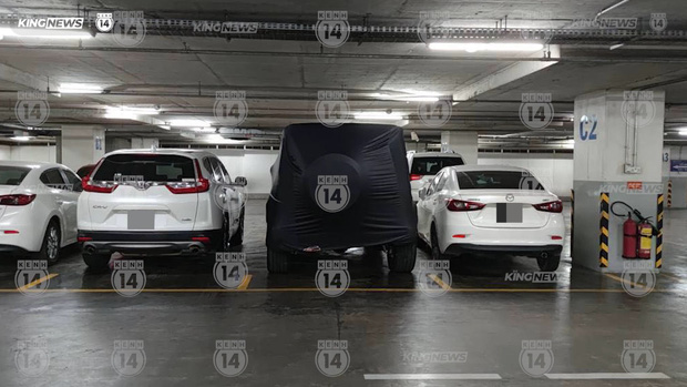   EXCLUSIVE: Following Hien Ho's footsteps for a week when the market exploded, the driver of the 13-billion-dollar box was covered with tarpaulin in the basement of the apartment, where was the owner?  - Photo 5.