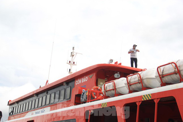 Cận cảnh tàu cao tốc sắp chở những hành khách đầu tiên đi tuyến Đà Nẵng – Lý Sơn - Ảnh 10.