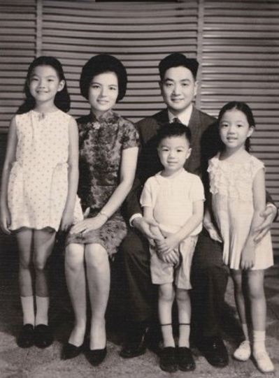 Literary writer Quynh Dao: 16 years of volunteering to be a minor tam, when she became a government official, her husband lost his mind, his children were rejected, and he lived alone in a house of 2000 billion - Photo 4.