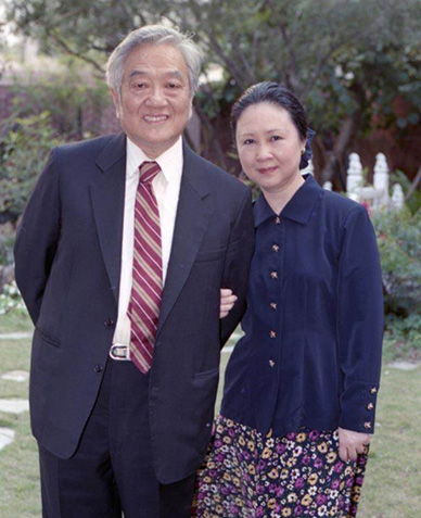 Literary writer Quynh Dao: 16 years of volunteering to be a minor tam, when she became a government official, her husband lost his mind, his children were rejected, and he lived alone in a house of 2000 billion - Photo 5.