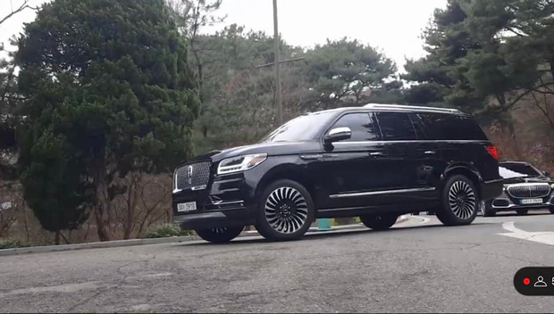 Choáng váng dàn siêu xe đổ bộ đám cưới Hyun Bin - Son Ye Jin: Maybach, Rolls Royce, Ferrari đến Lamborghini, G63 nối đuôi! - Ảnh 11.