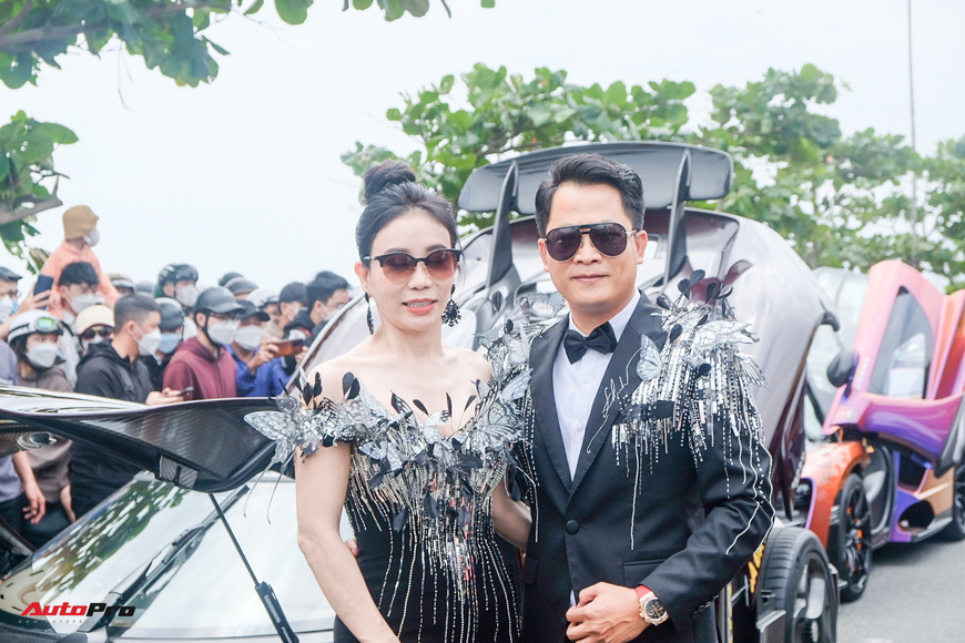 Chân dung cặp vợ chồng sở hữu dàn siêu xe hơn 300 tỷ đồng tại Việt Nam: Từng bị gia đình phản đối đến với nhau, xuất thân con nhà nghèo - Ảnh 7.