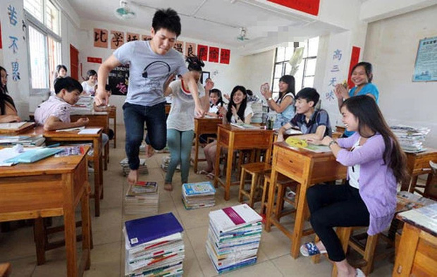 Because of an interview, this male student made the whole country think that he was forced to study like crazy: The ending 10 years later made everyone silent - Photo 1.