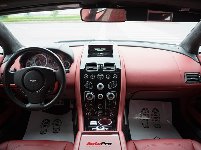 Hàng hiếm Aston Martin Rapide S được bán lại với thông tin shock: Xe mới 20 tỷ, giờ bán lại hơn 5 tỷ - Ảnh 16.