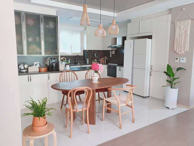 Thiết kế căn hộ theo phong cách tối giản, mẹ bỉm sữa Hàn Quốc biến phòng khách thành không gian vui chơi “đã đời” cho bé - Ảnh 7.