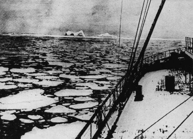  Những bức ảnh hiếm cuối cùng về thảm họa chìm tàu Titanic ám ảnh nhân loại: Sau hơn 100 năm vẫn thấy rõ sự bi thương - Ảnh 3.