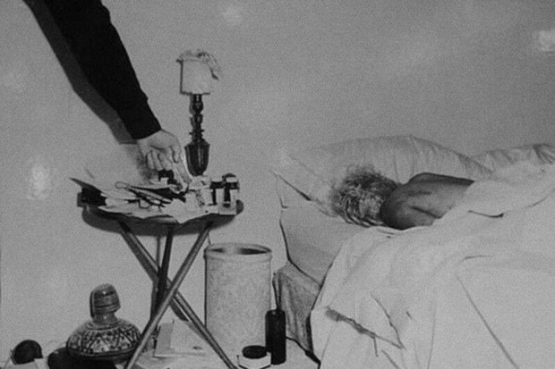  Điều ít biết về cuộc khám nghiệm tử thi quả bom sex Marilyn Monroe: Người bảo tự chết, kẻ tuyên bố bị chết, 20 năm sau vẫn bị đem ra điều tra - Ảnh 6.