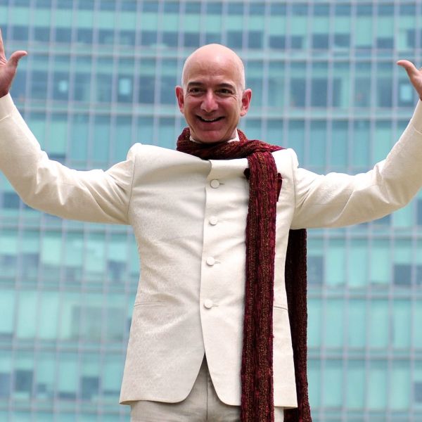 Cha mẹ giàu đừng ép con phải khởi nghiệp tự thân: Jeff Bezos đã xây dựng được Amazon từ tiền bố mẹ cho, điều làm nên khác biệt chính là cách DỤNG TIỀN - Ảnh 3.